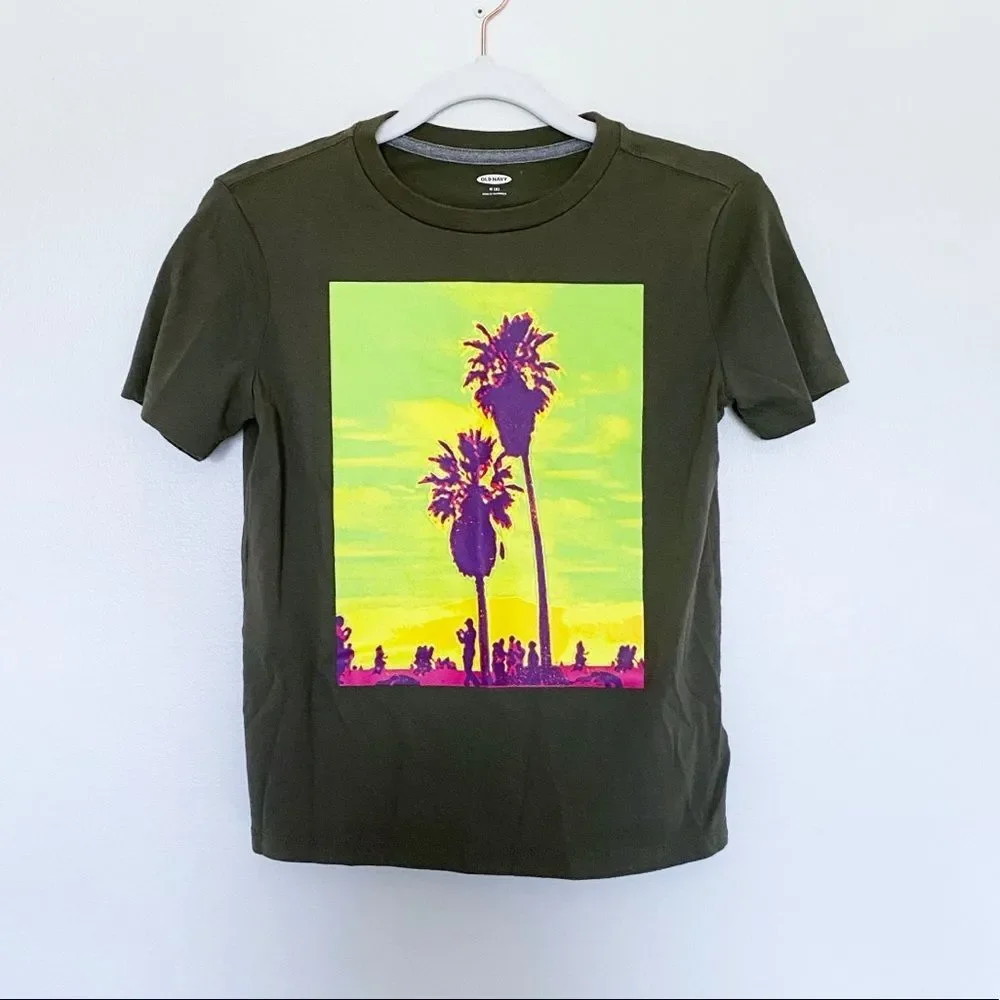 3 for $25 / OLD NAVYS BOYS PALM TREE SHIRT SZ 8 M - Picture 1 of 1